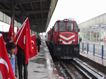 ORHAN DEMIROK - Cumhuriyet Eğitim Treni Sivas`ta