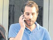 Efe Önbilgin'in ev sahibiyle başı dertte