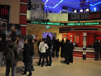 PINK - Eskişehirliler`den `allah’ın Sadık Kulu: Barla’ya Yoğun İlgi