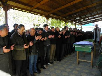 Tekirdağ`da 5 Kişinin Öldüğü Kazada Hayatını Kaybeden Sürücü Bursa`da Toprağa Verildi