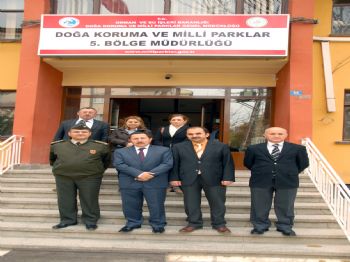 Vali Balkanlıoğlu, Orman İşletme Müdürlüğü`nü Ziyaret Etti