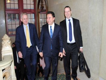 CARL BILDT - Babacan: ``türkiye Küresel Yatırımda Dünyanın Gözbebeği``