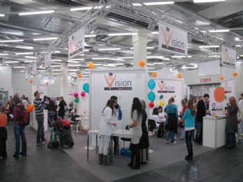 Forscha Bilim Fuarına Katılan Türk Eğitim Kurumuna Almanlar Hayran Kaldı