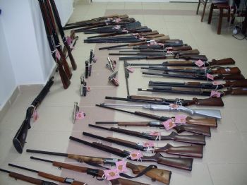 Karaman`da 40 Adet Ruhsatsız Tüfek Ele Geçirildi