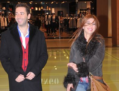 NADİDE SULTAN - Nadide Sultan'ın gözlerini içi parlıyor