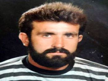 Babasını Öldürdüğü Evde Ölü Bulundu