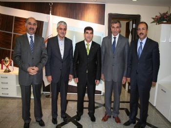 HABIB ARSLAN - Emniyet Müdürü Durmuşlar`dan Belediye`ye Veda Ziyareti