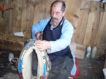 Eski Zamanların Vazgeçilmezi ‘semer’ Teknolojiye Yenik Düştü