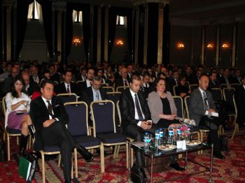 GALATASARAY ÜNIVERSITESI - Garanti Bankası`nın Kobilgi Toplantısı Bursa`da Yapıldı