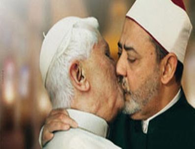 BENEDIKTUS - Vatikan, Benetton'a dava açıyor