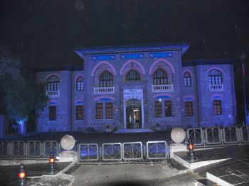 MUSTAFA AKSOY - Diyabete Dikkat Çekmek İçin Eski Meclis Binasını Mavi Renkle Işıklandırdılar