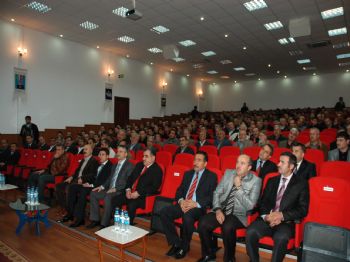 NECIP ÇAKMAK - Kadirli`den Van`a Kardeşlik Köprüsü