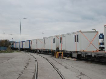 Kocaeli`den Van`a 50 Konteyner Daha Gönderildi