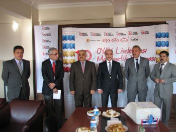 CEVAT AYHAN - 10. Oyak Liselerarası Matematik Yarışması`nın Sakarya Etabında  40 Okuldan 160 Öğrenci Ter Döktü