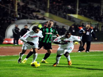 Sakaryaspor: 1 - Karşıyaka: 1