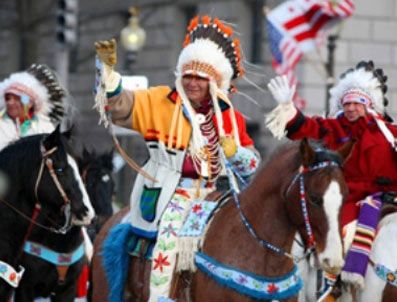 ALASKA - Türkiye Kızılderelilerle el sıkışıtı