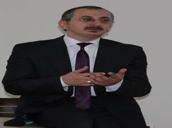 MEHMET KARAHAN - Zirve Üniversitesi`nde Reklam Semineri