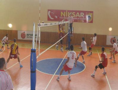 Aroma Erkekler Voleybol 1. Lig