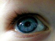 Göz renginizi değiştirebilirsiniz