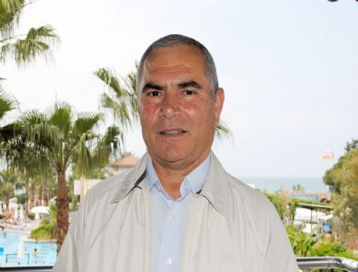 İlıca Belediyesi, Deprem Bölgesine 70 Koli Yardım Malzemesi Gönderdi