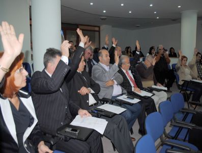 Manavgat`a Kadın Sığınma Evi Yapımı Oy Birliği İle Kabul Edildi