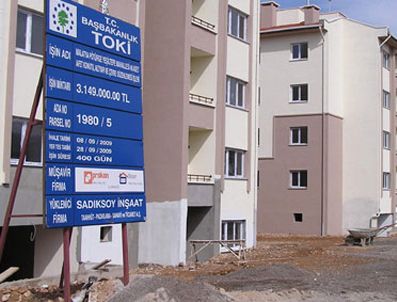 TOKİ evleri 7.2 şiddetindeki Van depreminin ardından sapasağlam durdu