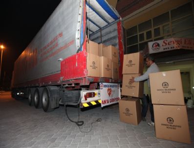 VELI KORKMAZ - Yardım Tırı Yola Çıktı