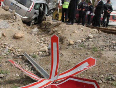 Cumhuriyet Savcısı trafik kazasında öldü!