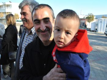 Depremzedeler Ayvalık'ta 5 yıldızlı tesislerde ağırlanıyor