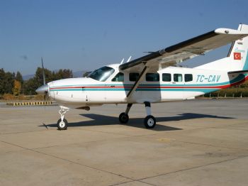 AYHAN BOYACı - İki Pilot İçin Havaalanında Tören Düzenlendi