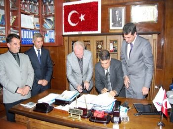 SALIH YıLDıRıM - Oğuzeli Belediyesi Memurlarla Sosyal Denge Sözleşmesi İmzaladı