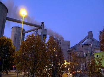 PARTIKÜL - Bacalara ve Deşarjlara Kontrol Yok