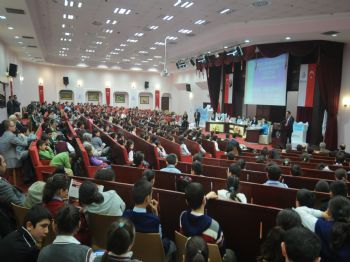 EROL RÜSTEMOĞLU - Bağcılar`daki Çocuklar Büyüklere Önemli Mesajlar Verecek