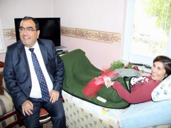 MEHMET OKUR - Evde Bakım Birimine Büyük Övgü