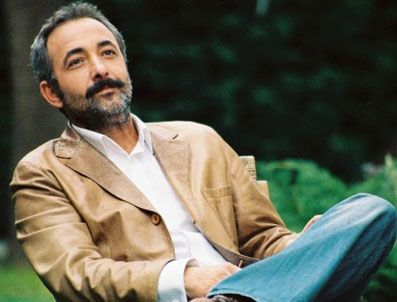 MEHMET ASLANTUĞ - Mehmet Aslantuğ ekranlara dönüyor