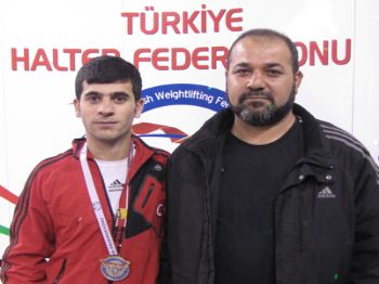 Şampiyon Depremzede