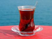 Sıcak içeceklere içeceklere şeker atmayın