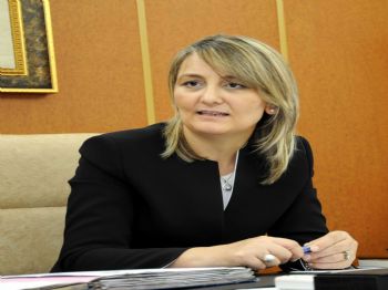 İZMIR FEN LISESI - Türkiye`nin İlk Bayan Milli Eğitim Müdürü Ankara`ya Atandı