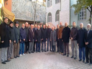 MAHMUT ÖZTÜRK - Başkan Nevzat Doğan, Serdar Mahallesi`ni Ziyaret Etti