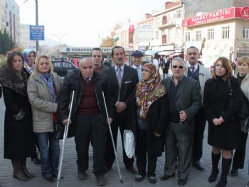 Engelli Dernekleri Birlikten Desteğini Çekiyor