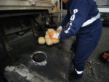 BOLIVYA - Eroini Yakıt Tankına Zulalamışlar