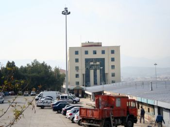 HÜSEYIN ÇALıŞKAN - İzmir Büyükşehir Belediyesi`nde Aramalar Devam Ediyor