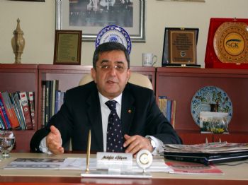 KıRŞEHIR TICARET VE SANAYI ODASı - Kırşehir Tso Başkanı Göçen, Dünya Türk İş Konseyi Kurultayı`nı Yorumladı