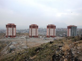 Melikgazi Belediyesi`nin Sosyal Konut Yapımı Hızla Sürüyor