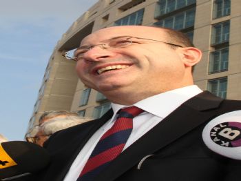 İLHAN CİHANER - Oda Tv Davasının İlk Duruşması Ertelendi