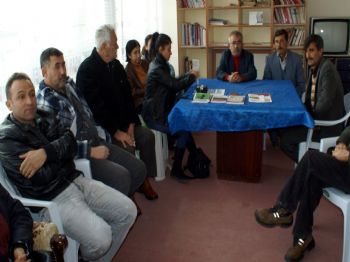 SÜLEYMAN YıLDıZ - ‘üye Olacağız’ Deyip Yöneticileri Dövdüler