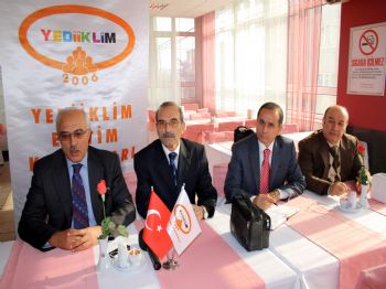 BEKIR YıLMAZ - Van`da Eğitimi Yarım Kalan Gençlere Yardım Eli