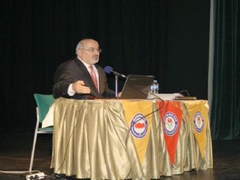 ERDOĞAN AYATA - Doç. Dr. Aytaç: Demokrasiyi Vesayet Altına Alan Her Güç, Terör Örgütüdür