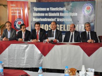 Eğitim-bir-se`den 24 Kasım Öğretmenler Günü Araştırması