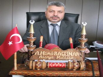 İslam’ın Temizliğini Beğenen Alman Bayan 75 Yaşında Müslüman Oldu